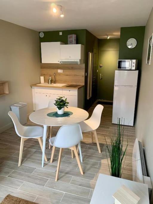 Cote Et Appartement *